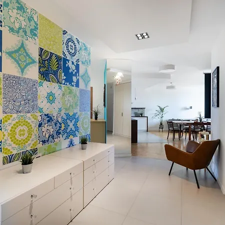 Central - Great Location- Luxury Apartament In The Center - Lucka Apartment